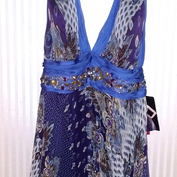 D & J Prom gown NWT - Picture 6 of 9